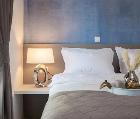 Tina Apartman