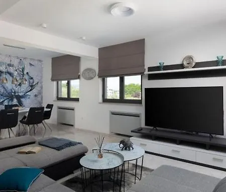 Apartman Tina *