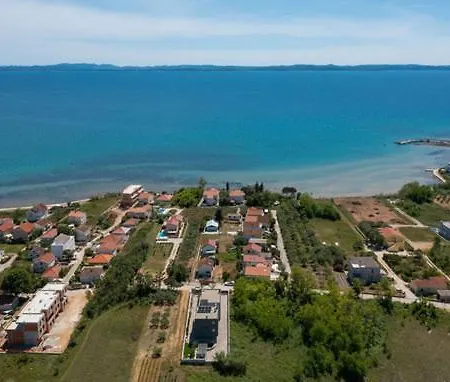 Apartman Tina *