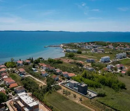 Apartman Tina Nin